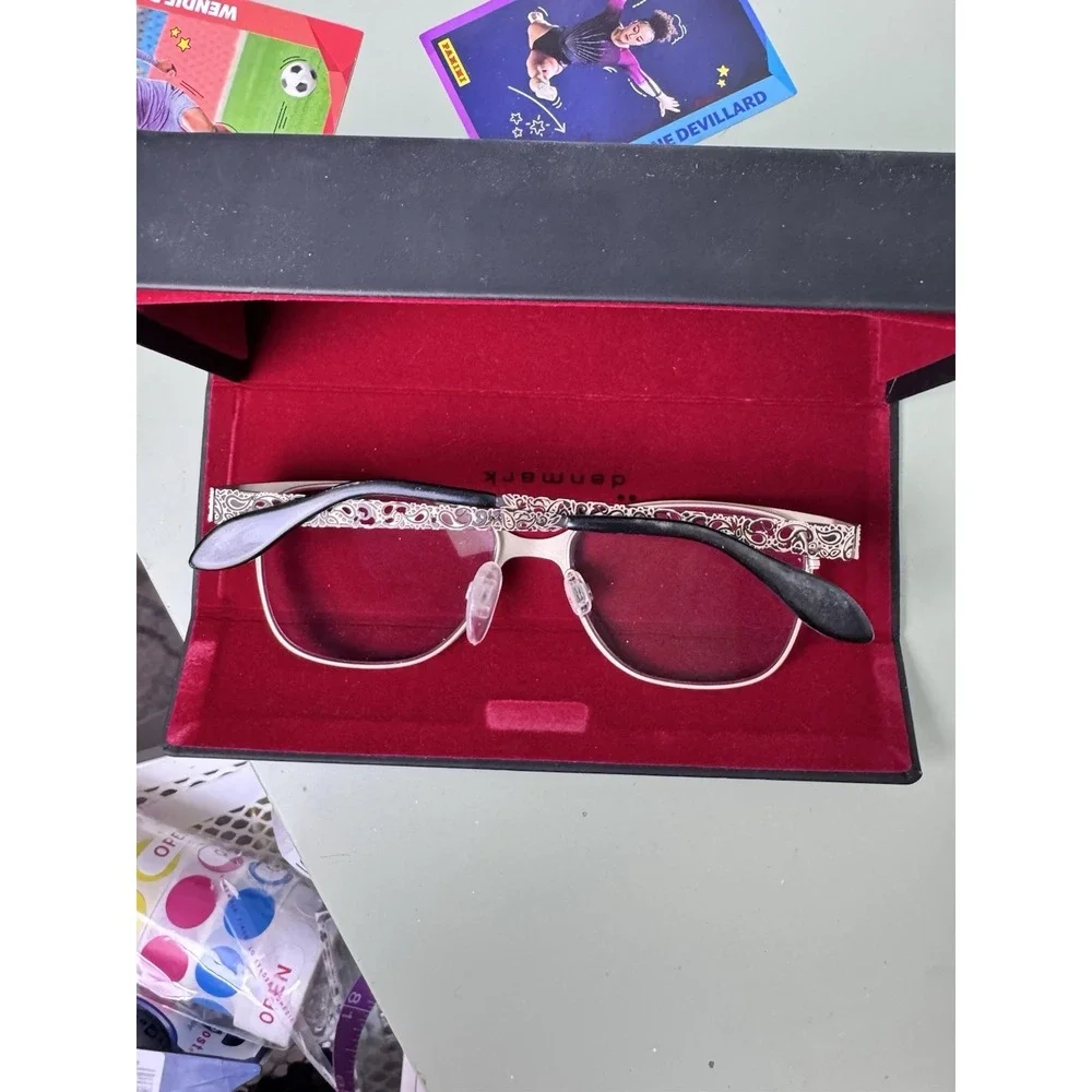 Kliik Denmark Women's Eyeglass‎ Frames Cat Eye Black/Gold Cutout Design W/ Case